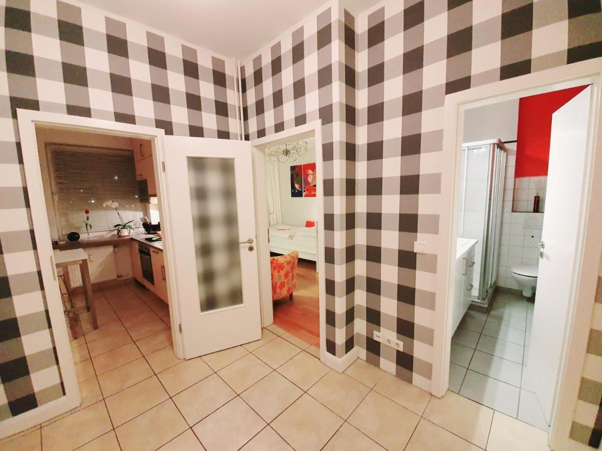 Schoenes Privatzimmer In Hamburg Winterhude Zewnętrze zdjęcie